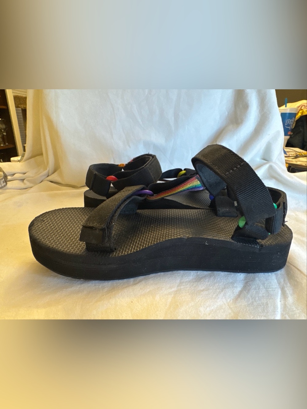 TEVA 1122010 Womens Sz 6 Midform Universal Pride Metallic Rainbow Sandals - Picture 3 of 8